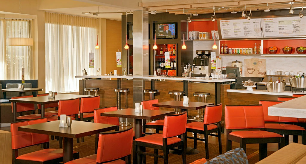 Courtyard By Marriott Greensboro Exterior foto